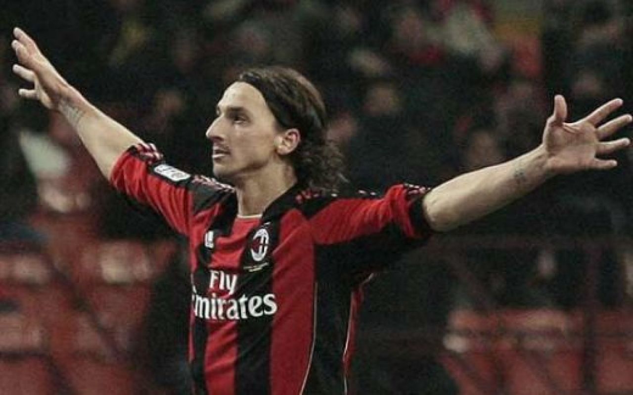 Barca, direct pe locul 1! Vezi TOP 10 cele mai SCUMPE sigle de pe tricouri!_3