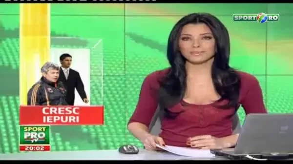 Mircea si Razvan Lucescu cresc iepuri!