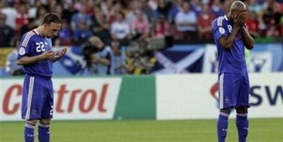 Platini a cerut suspendari PE VIATA pentru patru vedete din nationala Frantei! VEZI cine: