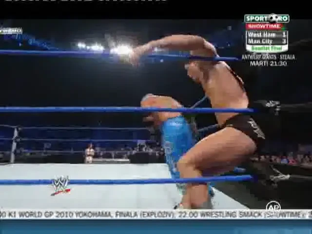 VIDEO: Fara coroana - Vezi cum a pierdut Rey Mysterio sansa de a deveni Regele WWE-ului!