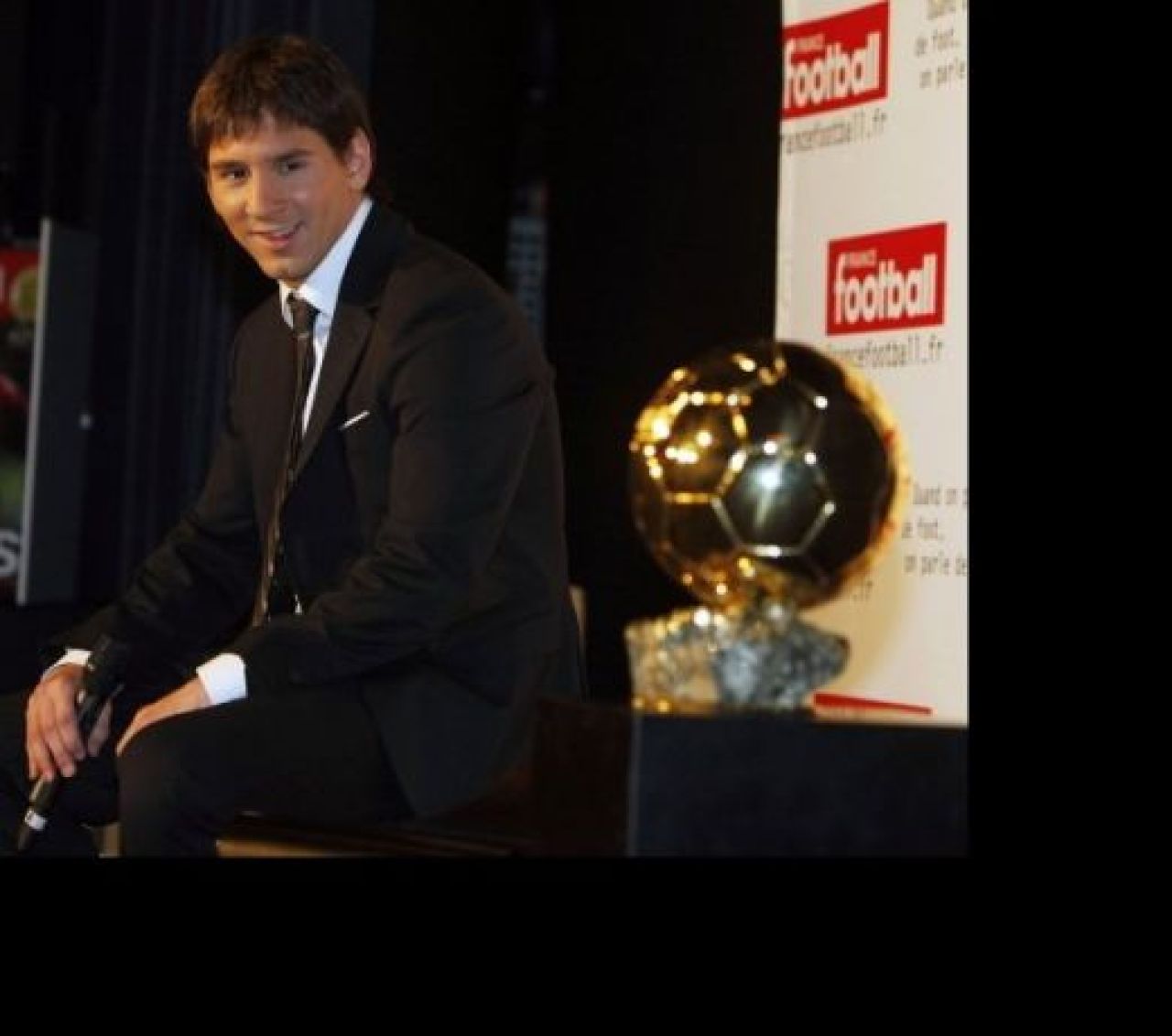 Leo Messi a implinit 10 ani... de Barcelona! Vezi cele mai tari imagini din cariera lui Messi la Barca:_16