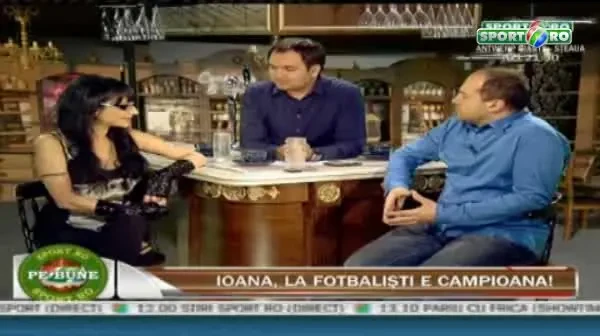 VIDEO / Ioana Popescu a facut primul 11 al fotbalistilor dotati! Vezi cum arata nationala buna la pat: