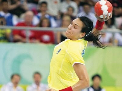 Suntem in semifinale: Romania 23-21 Muntenegru! Trimite-le un mesaj fetelor_4
