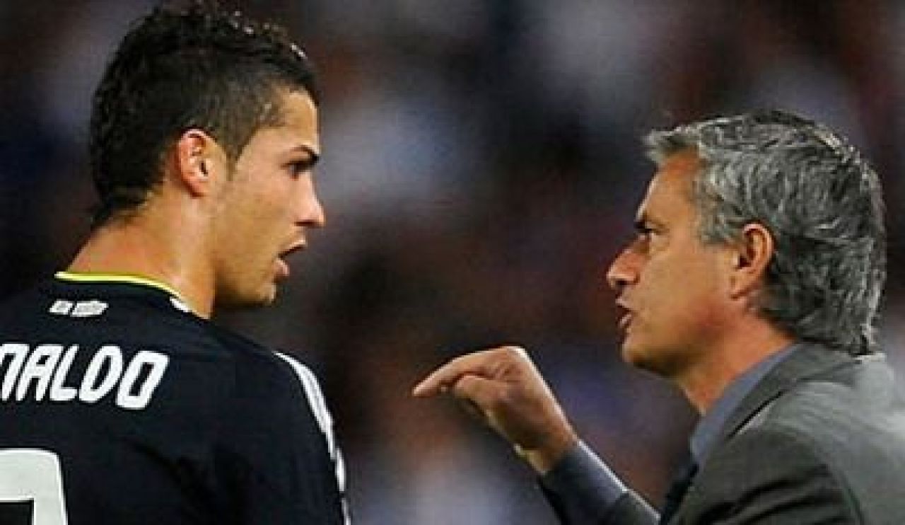 Cristiano Ronaldo s-a saturat sa fie INJURAT de fanii din Spania! Se gandeste sa PLECE de la Real:_1