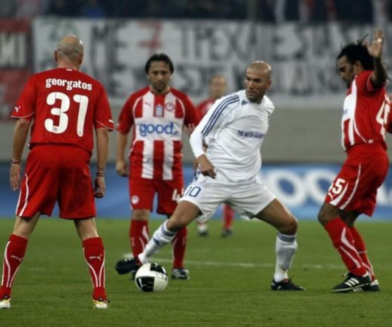 SUPER IMAGINE! Asta e POZA CARIEREI lor! Rapa, Gaman si Silviu Ilie, langa Zidane, Ronaldo si vedetele lumii!_18