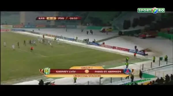 VIDEO: Portarul lui PSG, cel mai PRAF din Europa League! Vezi cum a scapat mingea printre picioare!