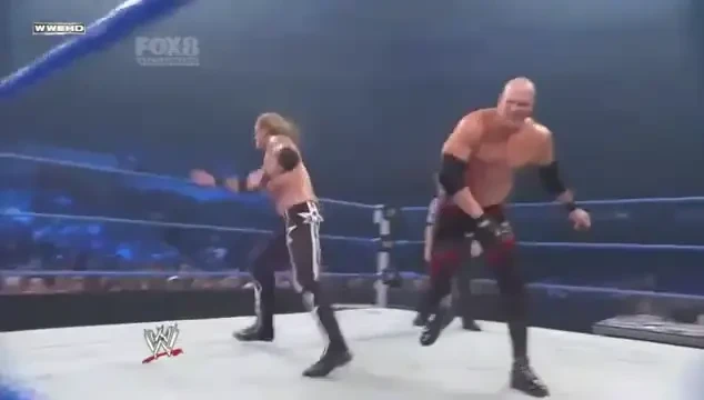 VIDEO: Kane, SCOS din MINTI! Edge i-a inscenat moartea lui Paul Bearer de 2 ori!