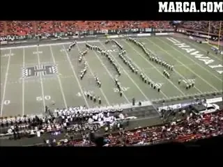 VIDEO / Cea mai TARE coregrafie! El este jucatorul din NFL cu ... 1000 de picioare!