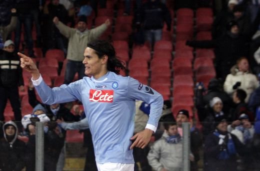 FABULOS! INCREDIBIL! Cavani a dat din nou un super gol in minutul 93! Napoli a batut cu 1-0! VIDEO
