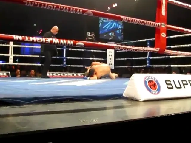 VIDEO: I se spune PSIHOPATUL si este noua senzatie a Romaniei in MMA! Vezi despre cine e vorba