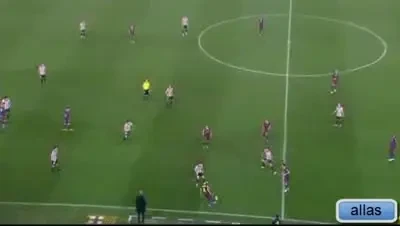 Iniesta a reusit un dribling EXTRATERESTRU!