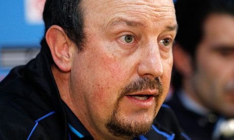 Fanii lui Liverpool il vor pe Benitez inapoi: Hodgson este o imitatie proasta a lui Benitez!