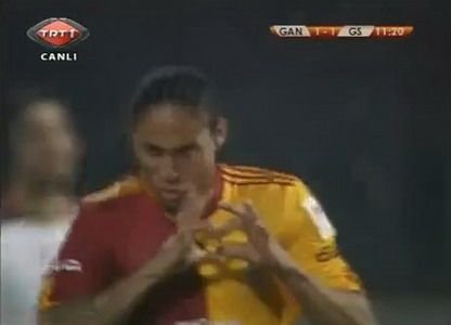 VIDEO / Hagi, salvat de un SUPER gol marcat de Pino! Gaziantep 1-1 Galata, in Cupa Turciei!