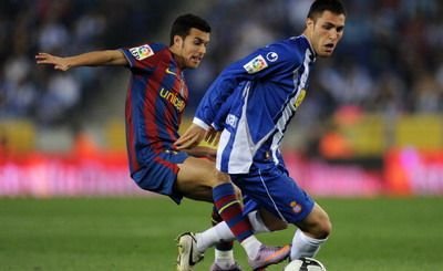 City a oferit 8 milioane de euro pe Victor Ruiz de la Barcelona!