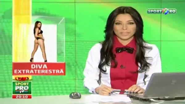 Afellay ii face concurenta lui Ronaldo si Casillas! Iubita lui e cea mai HOT din Olanda!