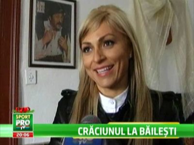 SUPER imagini! Ada Nechita l-a dus pe Florin Costea la casa lui Amza Pellea de Craciun!