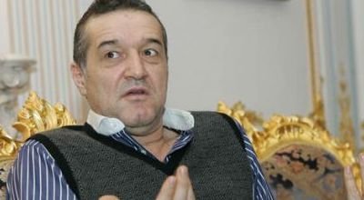 Cum l-a umilit Gigi Becali pe George Copos la Revelionul 2007!