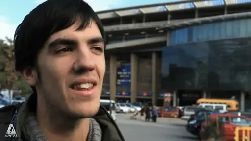 Iniesta si fanii de pe Facebook