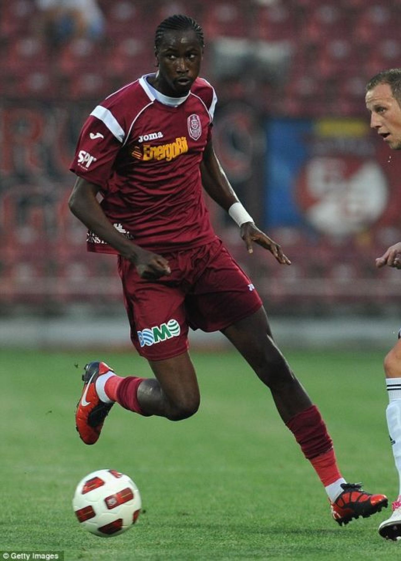 Traore e OMUL momentului in Anglia! Liverpool, Aston Villa si Fulham il vor! Vezi toate trasferurile iernii in Anglia!_2