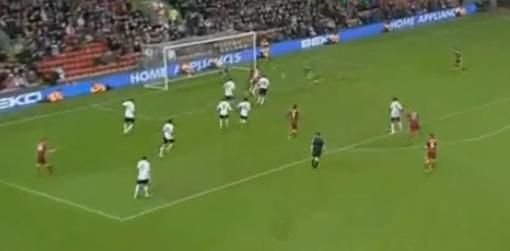 VIDEO! Cum a putut sa rateze de acolo? Vezi faza care poate ajunge ratarea anului 2011!