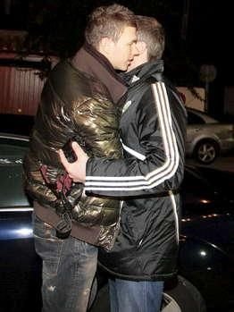 FOTO! Dzeko, noul star de 35 de milioane euro al lui City, a plecat din cantonament spre Anglia la 6 dimineata