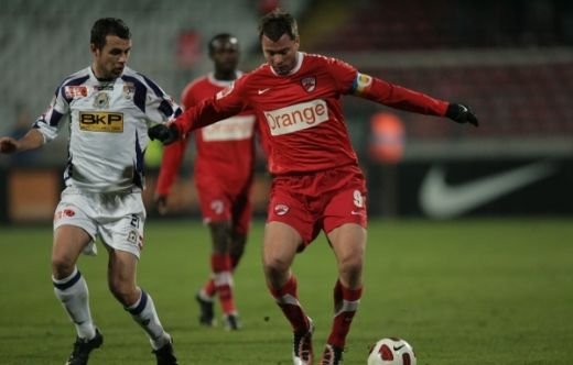Niculae nu merge cu Boloni la Lens! Vezi ce echipa il vrea URGENT pe capitanul lui Dinamo!