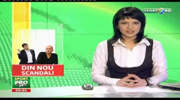 Mititelu se cearta cu Piti prin SMS! Piti a chemat suporterii la reunirea Craiovei!