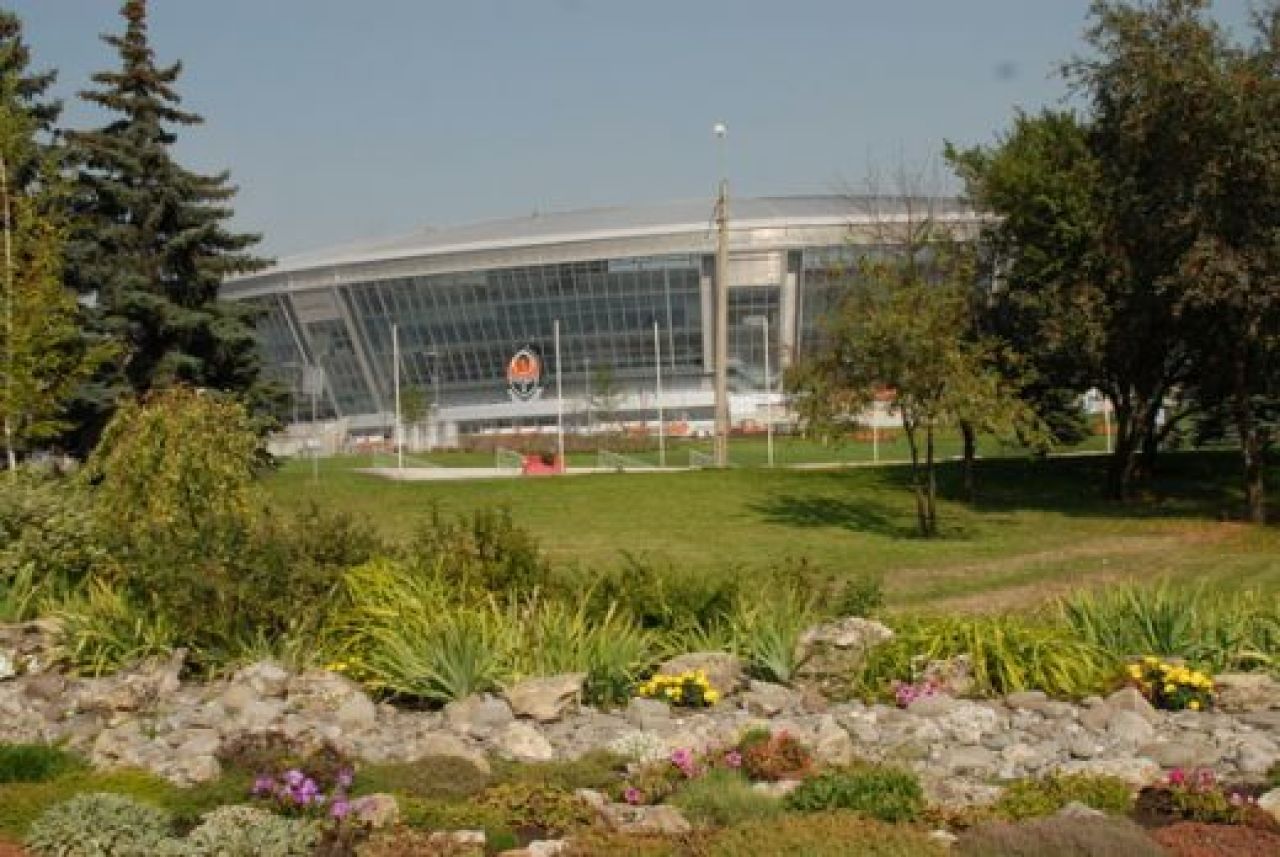 FOTO! Astea sunt cele mai tari stadioane din Europa de Est construite de romani!_6