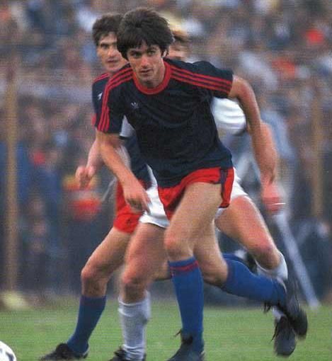 Cum a copiat Steaua modelul Barcelonei FARA SA VREA :)_3