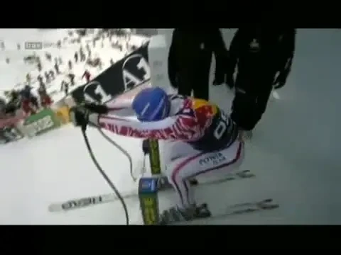 ACCIDENT HORROR: un austriac s-a facut praf la Kitzbuhel 120 km/h! VIDEO: