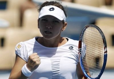 Monica Niculescu a ratat duelul cu Kuznetsova! Simona Halep joaca astazi pentru optimi
