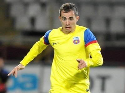 Castiga 2 milioane de euro pe an, dar in copilarie mergea cu vacile la pascut! Vezi AICI povestea lui Stancu:_2