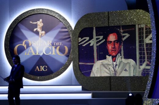 S-au dat OSCARURILE fotbalului italian! Diego Milito si Di Natale sunt marii castigatori:_4