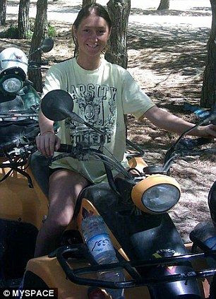 FOTO / Ce a spus comentatorul de la Sky despre arbitra de la Liverpool: 