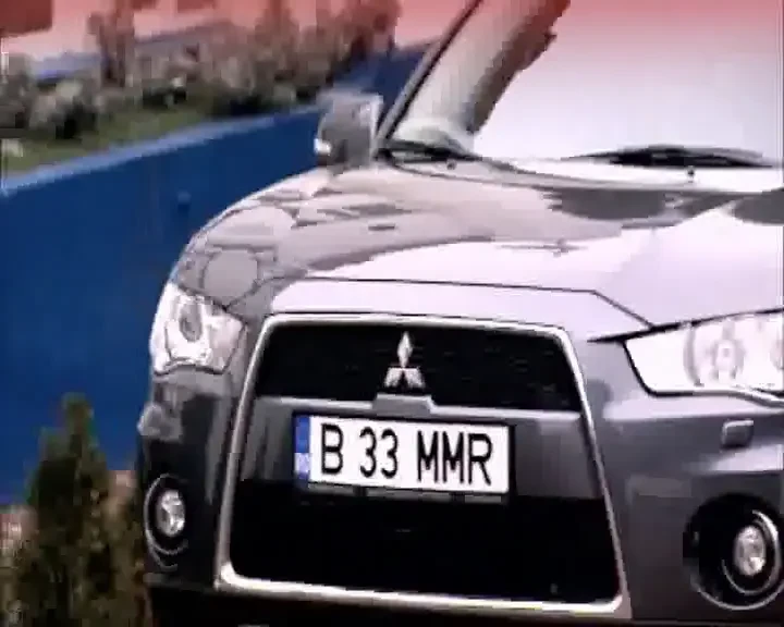 UIte'acus, uite'acus, ii da blana Lacatus! Sambata, la ProMotor, cel mai mare stelist face scoala de raliu!