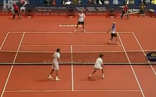 VIDEO Lovitura ANULUI in tenis! Vezi un retur de EXCEPTIE reusit in fata lui Ivanisevic!
