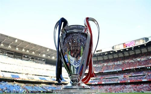 Ei au fost DATI AFARA din cauza ca au castigat Champions League! :)