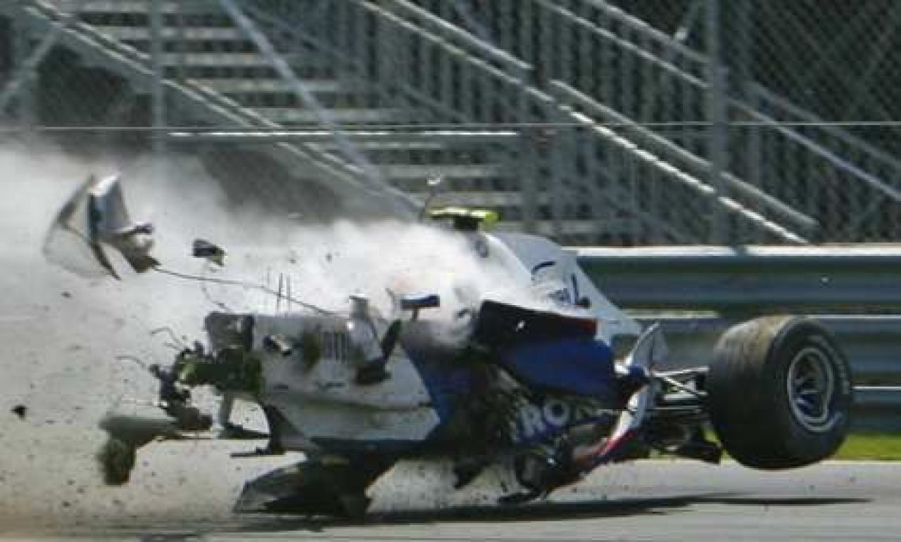 VIDEO: Robert Kubica, la un pas de moarte dupa un accident GRAV in Italia: risca sa-si piarda o mana!_1