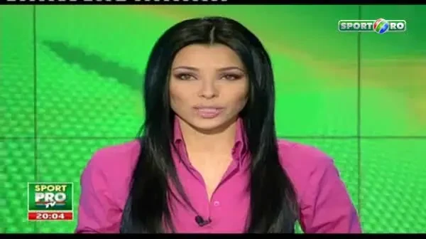 Xavi a primit primul premiul in 2011! Citeste luni in ProSport povestea extraterestrului care purta tricou cu Ilie Dumitrescu in copilarie!