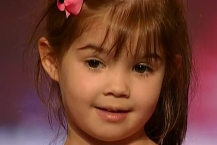 I-a INNEBUNIT pe americani la numai 4 ani! A depasit la audienta meciuri de fotbal american!