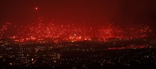 VIDEO Asa ceva n-ai mai vazut NICIODATA! Vezi cum au sarbatorit fanii lui Hajduk 100 de ani de la infiintarea clubului!_11