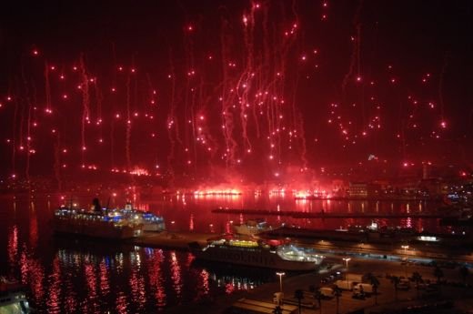 VIDEO Asa ceva n-ai mai vazut NICIODATA! Vezi cum au sarbatorit fanii lui Hajduk 100 de ani de la infiintarea clubului!_10