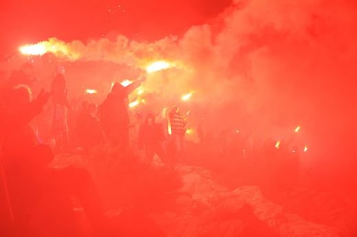 VIDEO Asa ceva n-ai mai vazut NICIODATA! Vezi cum au sarbatorit fanii lui Hajduk 100 de ani de la infiintarea clubului!_14