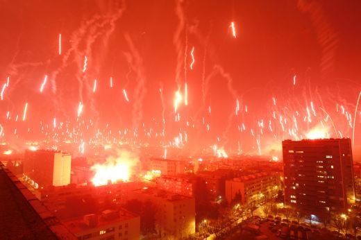 VIDEO Asa ceva n-ai mai vazut NICIODATA! Vezi cum au sarbatorit fanii lui Hajduk 100 de ani de la infiintarea clubului!_16