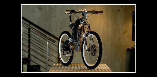 FOTO / Direct din viitor! Vezi cum arata bicicleta HIBRID de 25.000 euro!_10