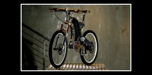 FOTO / Direct din viitor! Vezi cum arata bicicleta HIBRID de 25.000 euro!_11