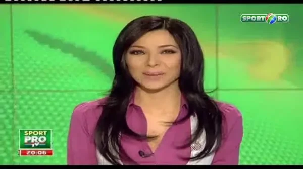 VIDEO / Ce i-a gatit Ana Maria Branza iubitului ei de Ziua Indragostitilor... placinta cu branza!