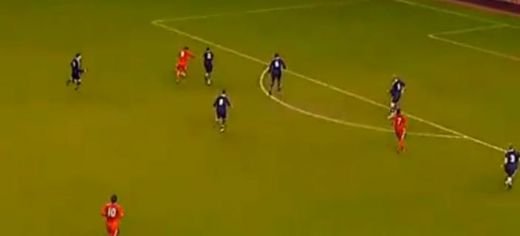 Viitorul lui Liverpool are 16 ani si poate ajunge mai valoros decat Rooney! 5 goluri intr-un meci din toate pozitiile! VIDEO: