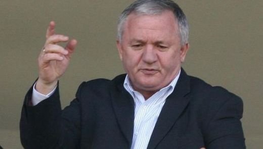 Porumboiu incepe razboiul: da in judecata LPF si FRF! Vezi motivul: