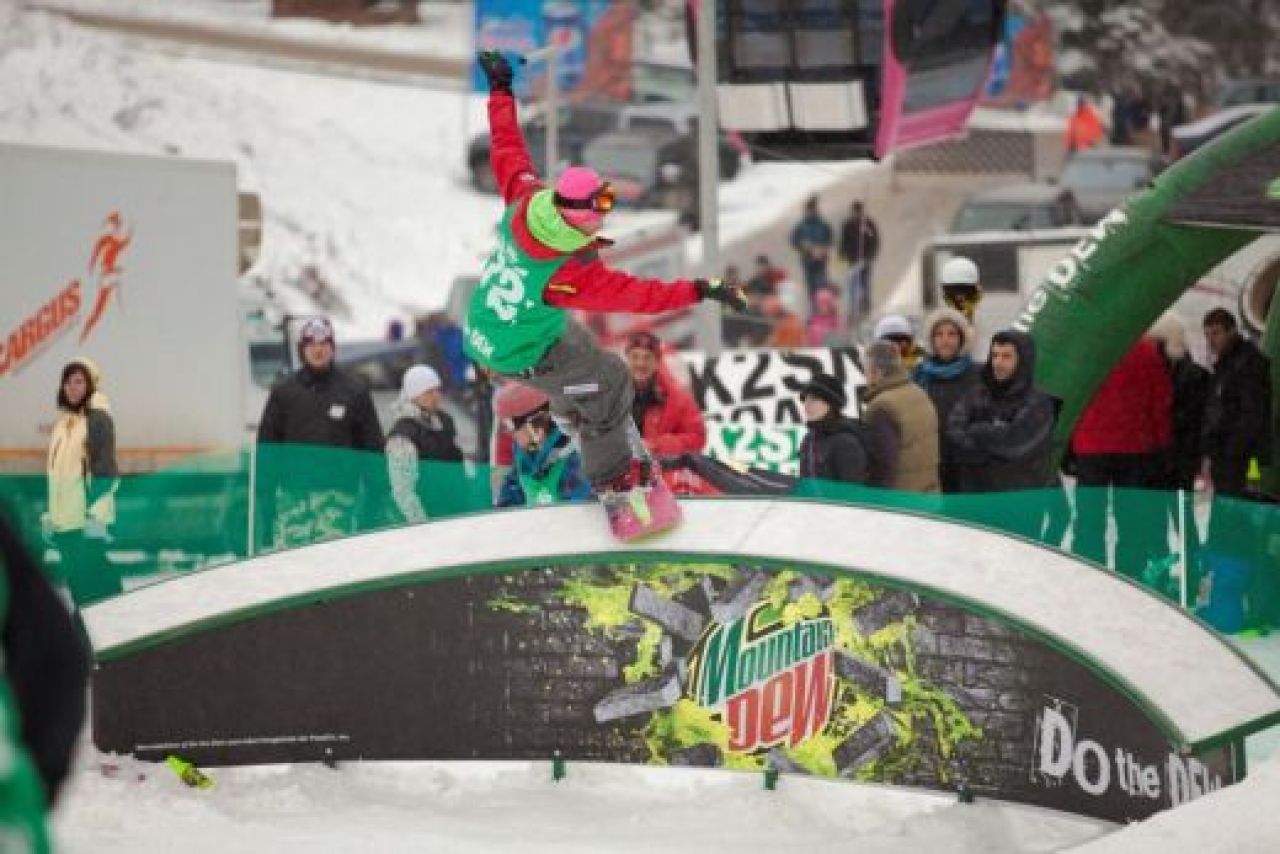 Peste 40 de rideri din toata tara au onorat provocarea Mountain Dew in cadrul Dew Tour de la Sinaia!_3